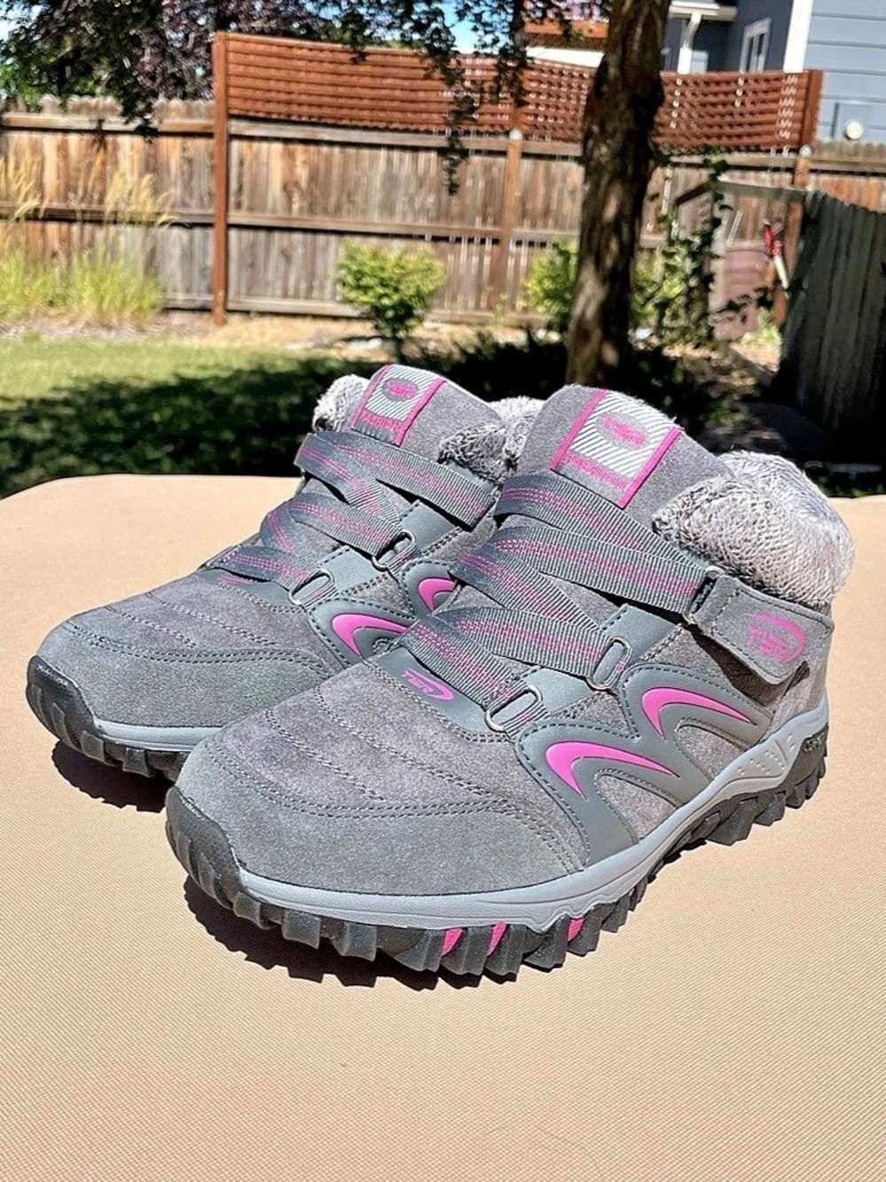 TSR Fashion Women's Gray & Pink Hiking Shoes